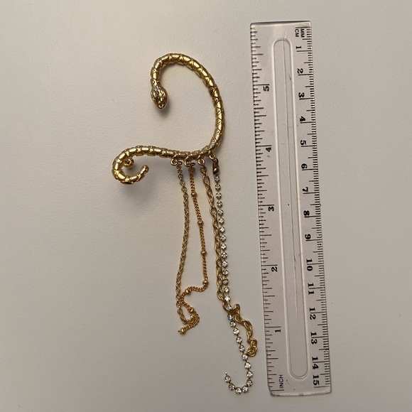 Gold Snake Ear Cuff w/Chains - Picture 3 of 3